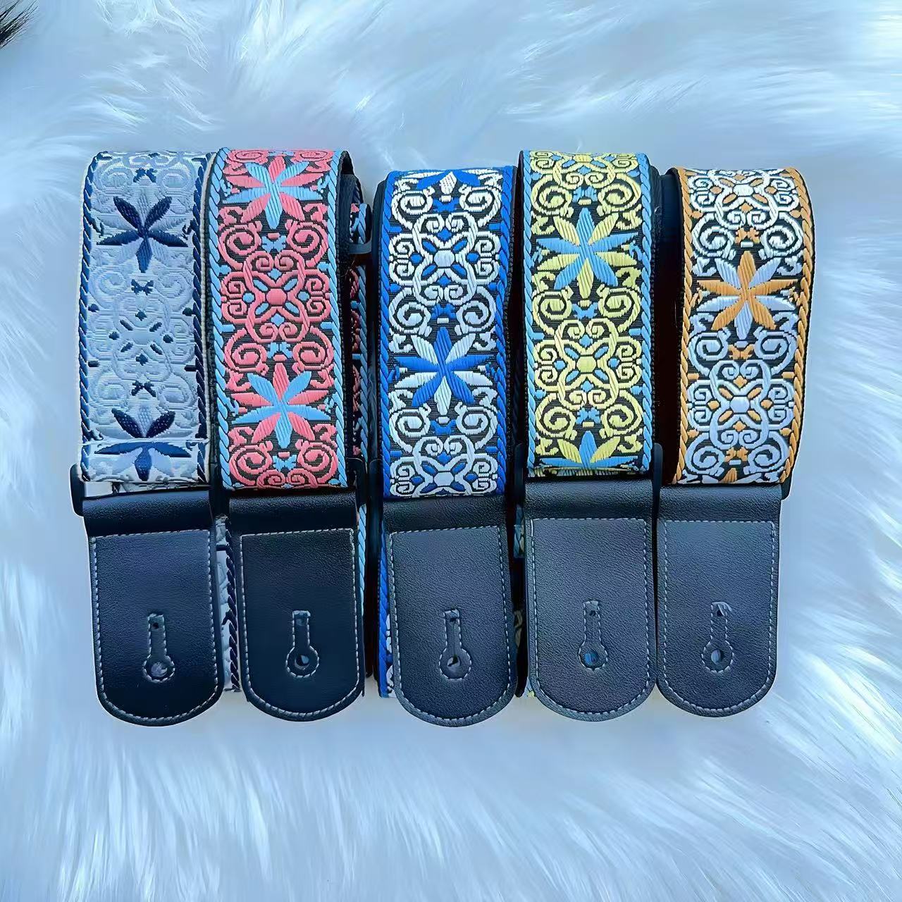 Embroidered Widened Personalized Wood Guitar Strap for Folk Acoustic/Electric/Bass/Classical Shoulder Strap Universal
