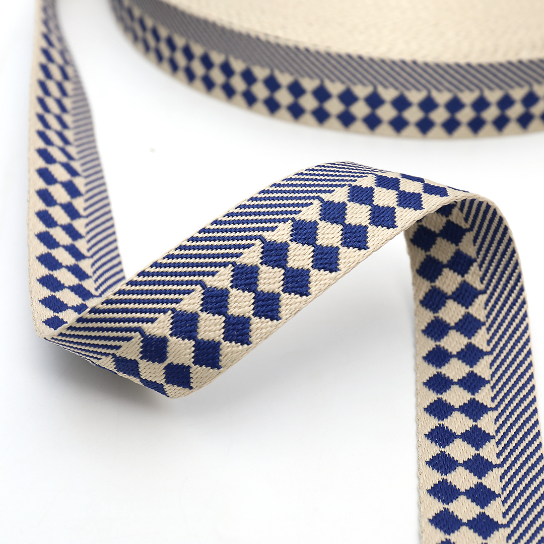 jacquard webbing details 1