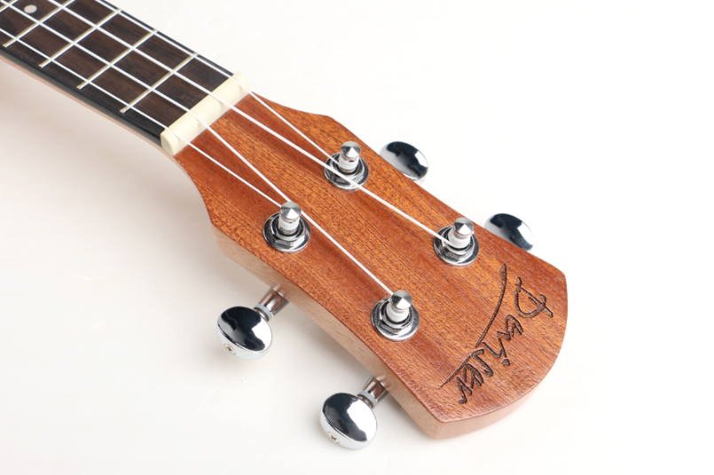 Deviser Cheap Ukulele Guitar Baritone Ukulele