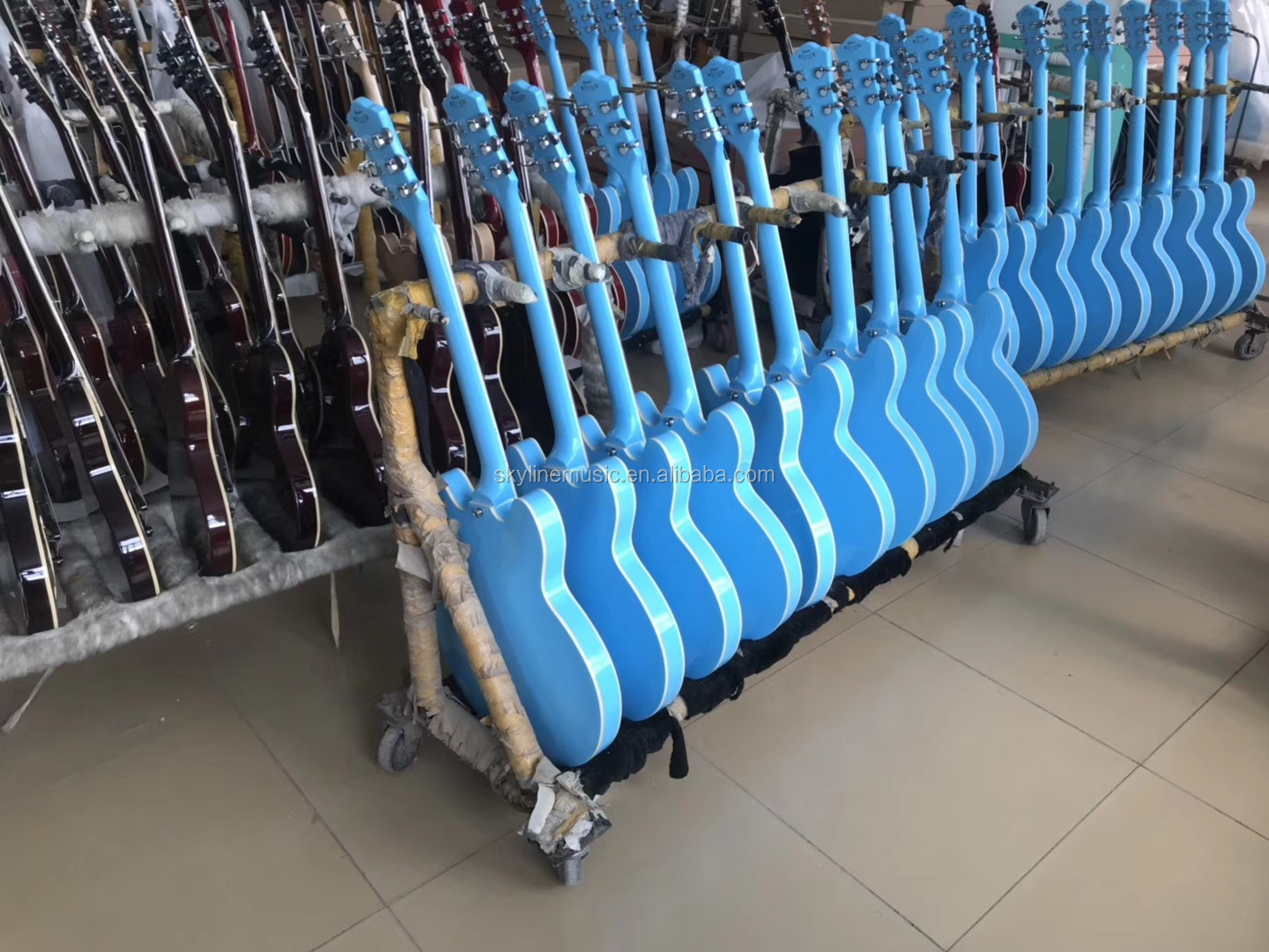 PB-FLBK China Made High Quality Fretless Electric Bass Guitar, Customized OEM logo